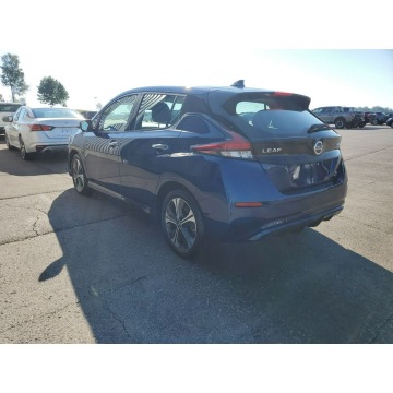Nissan Leaf  Hatchback 2020 elektryczny, automat - Na sprzedaż za 134 009 zł - Katowice - zdjęcie 6