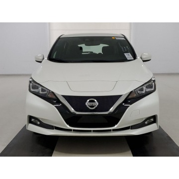 Nissan Leaf  Hatchback 2018 elektryczny, automat - Na sprzedaż za 104 550 zł - Katowice - zdjęcie 2
