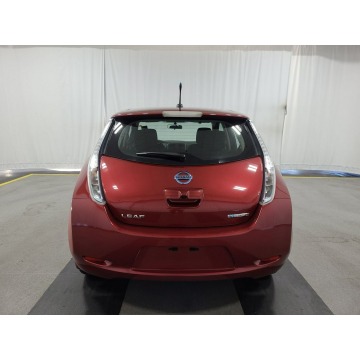 Nissan Leaf  Hatchback 2018 elektryczny, automat - Na sprzedaż za 105 781 zł - Katowice - zdjęcie 5