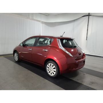 Nissan Leaf  Hatchback 2018 elektryczny, automat - Na sprzedaż za 105 781 zł - Katowice - zdjęcie 6