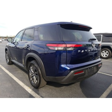 Nissan Pathfinder  SUV 2021,  3.5 benzyna, automat - Na sprzedaż za 178 227 zł - Katowice - zdjęcie 5