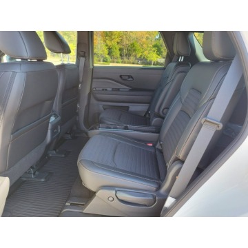 Nissan Pathfinder  SUV 2023,  3.5 benzyna, automat - Na sprzedaż za 180 000 zł - Katowice - zdjęcie 6