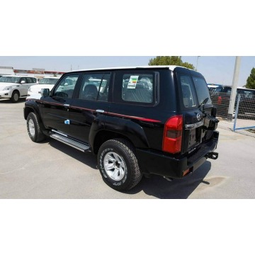 Nissan Patrol  Terenowy 2023,  2.4 benzyna - Na sprzedaż za 249 444 zł - Katowice - zdjęcie 2