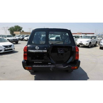 Nissan Patrol  Terenowy 2023,  2.4 benzyna - Na sprzedaż za 249 444 zł - Katowice - zdjęcie 4