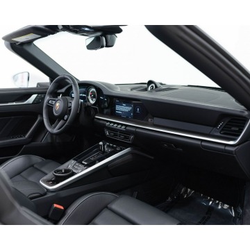 Porsche 911  Kabriolet 2022,  3.8 benzyna - Na sprzedaż za 1 291 500 zł - Katowice - zdjęcie 8