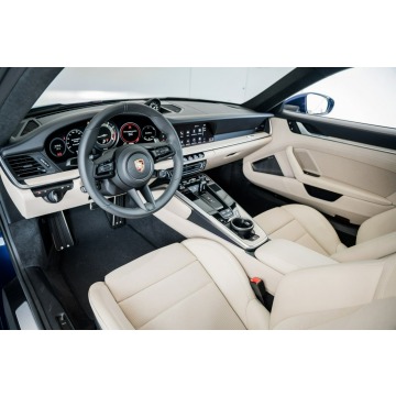 Porsche 911  Coupe/Sportowy 2023,  3.6 benzyna - Na sprzedaż za 790 890 zł - Katowice - zdjęcie 7