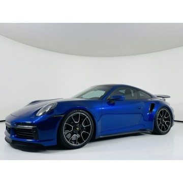 Porsche 911 - Turbo S 3.8L 640KM