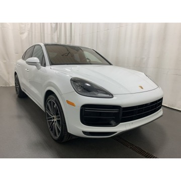 Porsche Cayenne  SUV 2020,  4.0 benzyna, automat - Na sprzedaż za 478 470 zł - Katowice - zdjęcie 3