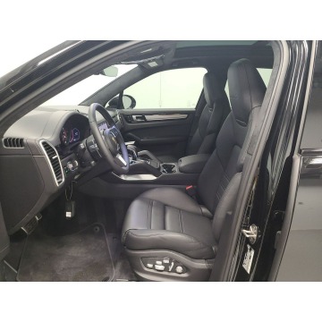 Porsche Cayenne  Sedan/Limuzyna 2021,  4.0 hybryda, automat - Na sprzedaż za 482 160 zł - Katowice - zdjęcie 7