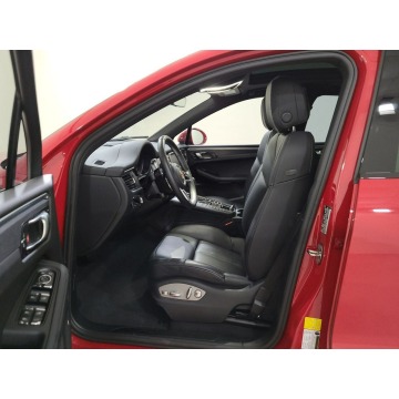 Porsche Macan  SUV 2021,  2.9 benzyna, automat - Na sprzedaż za 279 210 zł - Katowice - zdjęcie 7