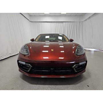 Porsche Panamera  SUV 2021,  2.9 benzyna, automat - Na sprzedaż za 393 600 zł - Katowice - zdjęcie 2