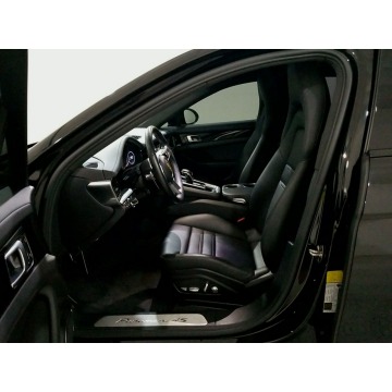 Porsche Panamera  SUV 2020,  2.9 benzyna, automat - Na sprzedaż za 307 500 zł - Katowice - zdjęcie 7
