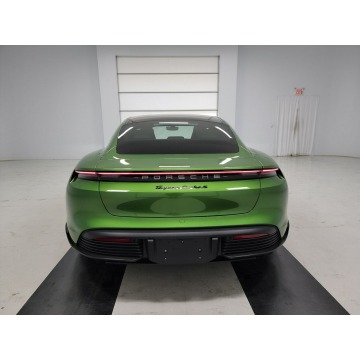 Porsche Taycan  SUV 2021 elektryczny, automat - Na sprzedaż za 423 120 zł - Katowice - zdjęcie 5
