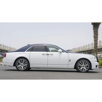 Rolls-Royce   Sedan/Limuzyna 2020,  6.6 benzyna, automat - Na sprzedaż za 1 540 575 zł - Katowice - zdjęcie 4