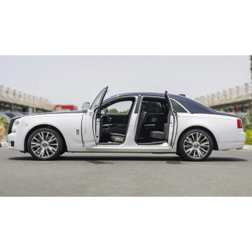 Rolls-Royce   Sedan/Limuzyna 2020,  6.6 benzyna, automat - Na sprzedaż za 1 540 575 zł - Katowice - zdjęcie 6