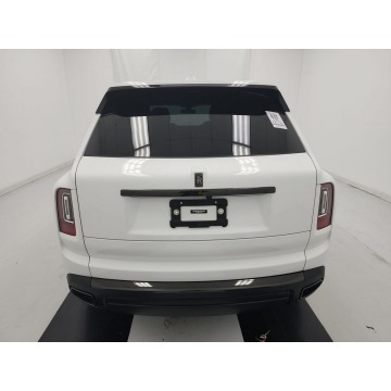 Rolls-Royce   SUV 2023,  6.8 benzyna, automat - Na sprzedaż za 2 106 000 zł - Katowice - zdjęcie 5