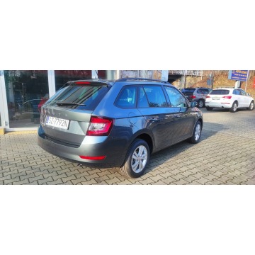 Skoda Fabia 2021,  1.0 benzyna, automat - Na sprzedaż za 89 900 zł - Katowice - zdjęcie 4