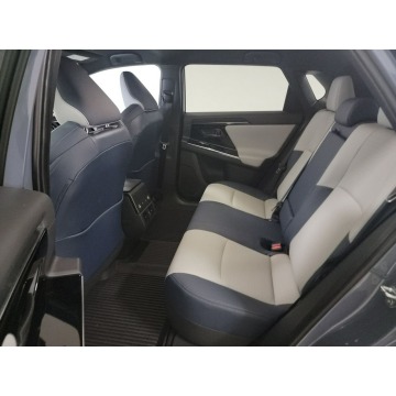 Subaru   SUV 2023 elektryczny, automat - Na sprzedaż za 220 539 zł - Katowice - zdjęcie 8