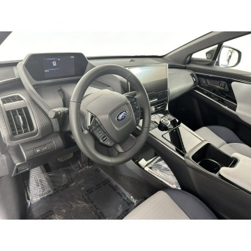 Subaru   SUV 2023 elektryczny, automat - Na sprzedaż za 207 009 zł - Katowice - zdjęcie 5