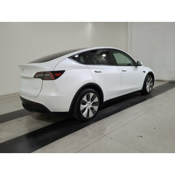 Tesla   Hatchback 2021 elektryczny, automat - Na sprzedaż za 307 992 zł - Katowice - zdjęcie 4