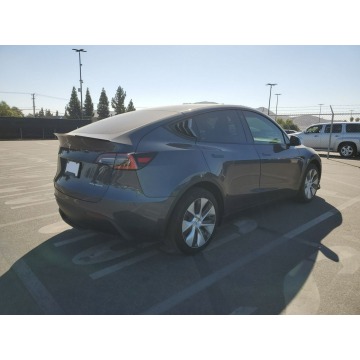 Tesla   Hatchback 2021 elektryczny, automat - Na sprzedaż za 244 032 zł - Katowice - zdjęcie 4