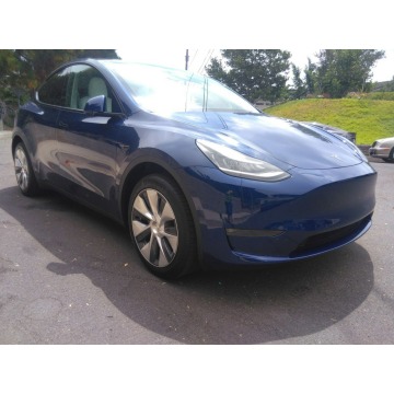 Tesla   SUV 2022 elektryczny, automat - Na sprzedaż za 325 100 zł - Katowice - zdjęcie 3