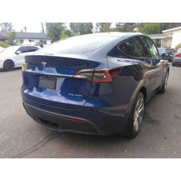 Tesla   SUV 2022 elektryczny, automat - Na sprzedaż za 325 100 zł - Katowice - zdjęcie 4