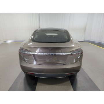 Tesla Model 3  Hatchback 2015 elektryczny, automat - Na sprzedaż za 122 588 zł - Katowice - zdjęcie 5