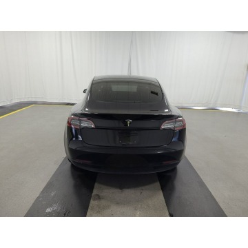 Tesla Model 3  Hatchback 2021 elektryczny, automat - Na sprzedaż za 220 047 zł - Katowice - zdjęcie 5