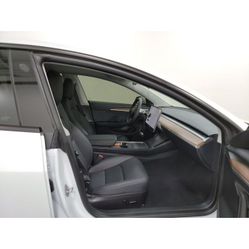 Tesla Model 3  Hatchback 2023 elektryczny, automat - Na sprzedaż za 165 000 zł - Katowice - zdjęcie 7