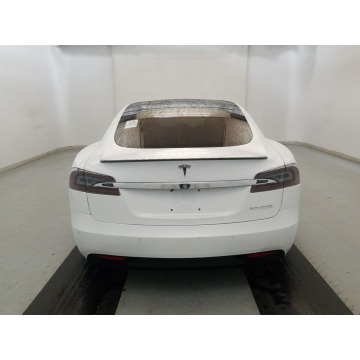 Tesla Model S  Hatchback 2021 elektryczny, automat - Na sprzedaż za 537 756 zł - Katowice - zdjęcie 5