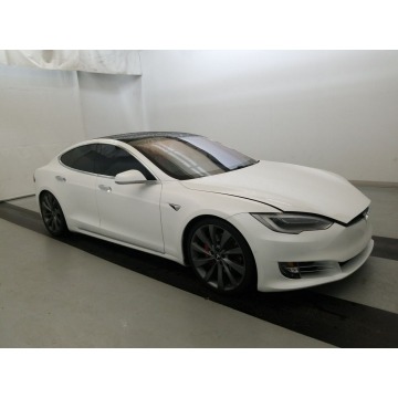 Tesla Model S  Hatchback 2021 elektryczny, automat - Na sprzedaż za 537 756 zł - Katowice - zdjęcie 3
