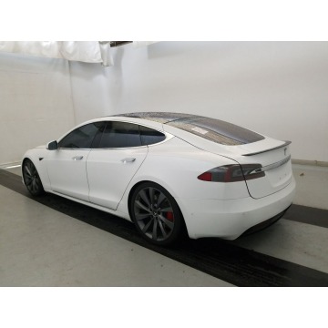 Tesla Model S  Hatchback 2021 elektryczny, automat - Na sprzedaż za 537 756 zł - Katowice - zdjęcie 6