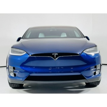 Tesla Model X  Sedan/Limuzyna 2019 elektryczny, automat - Na sprzedaż za 470 352 zł - Katowice - zdjęcie 2