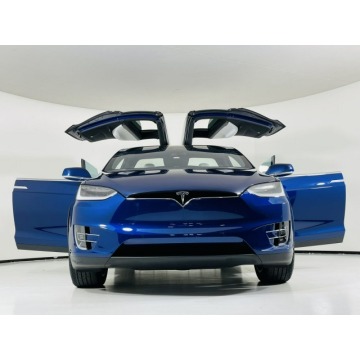 Tesla Model X  Sedan/Limuzyna 2019 elektryczny, automat - Na sprzedaż za 470 352 zł - Katowice - zdjęcie 3