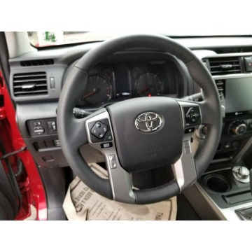 Toyota 4-Runner  Terenowy 2023,  4.0 benzyna, automat - Na sprzedaż za 154 800 zł - Katowice - zdjęcie 5