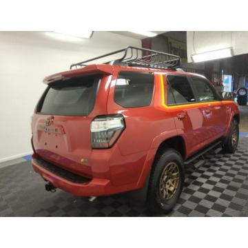 Toyota 4-Runner  Terenowy 2023,  4.0 benzyna, automat - Na sprzedaż za 225 000 zł - Katowice - zdjęcie 4