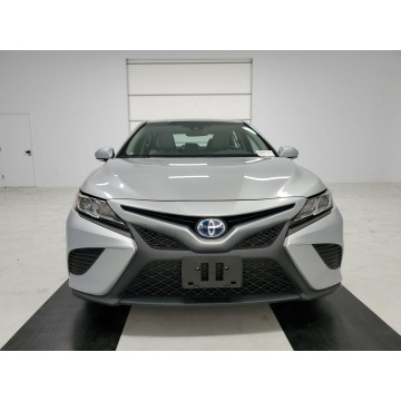 Toyota Camry  Sedan/Limuzyna 2018,  2.5 hybryda, automat - Na sprzedaż za 102 090 zł - Katowice - zdjęcie 2