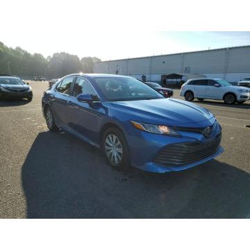 Toyota Camry  Sedan/Limuzyna 2020,  2.5 hybryda, automat - Na sprzedaż za 103 320 zł - Katowice - zdjęcie 3