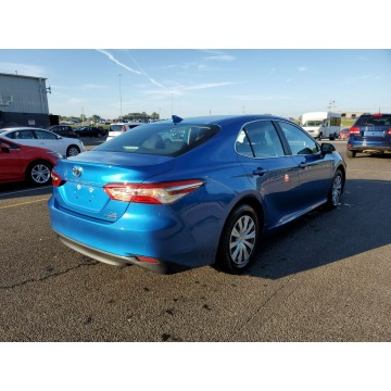 Toyota Camry  Sedan/Limuzyna 2020,  2.5 hybryda, automat - Na sprzedaż za 103 320 zł - Katowice - zdjęcie 4