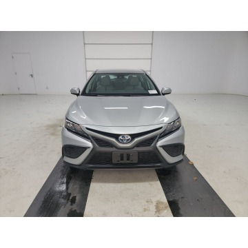 Toyota Camry  Sedan/Limuzyna 2021,  2.5 hybryda, automat - Na sprzedaż za 123 300 zł - Katowice - zdjęcie 2