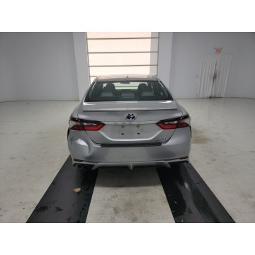 Toyota Camry  Sedan/Limuzyna 2021,  2.5 hybryda, automat - Na sprzedaż za 123 300 zł - Katowice - zdjęcie 5
