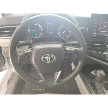 Toyota Camry  Sedan/Limuzyna 2021,  2.5 hybryda, automat - Na sprzedaż za 123 300 zł - Katowice - zdjęcie 8