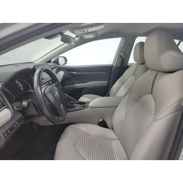 Toyota Camry  Sedan/Limuzyna 2021,  2.5 hybryda, automat - Na sprzedaż za 123 300 zł - Katowice - zdjęcie 7