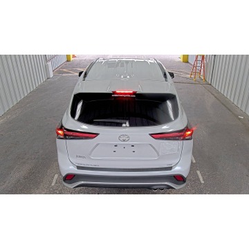 Toyota Highlander  SUV 2021,  4.0 benzyna, automat - Na sprzedaż za 119 000 zł - Katowice - zdjęcie 4
