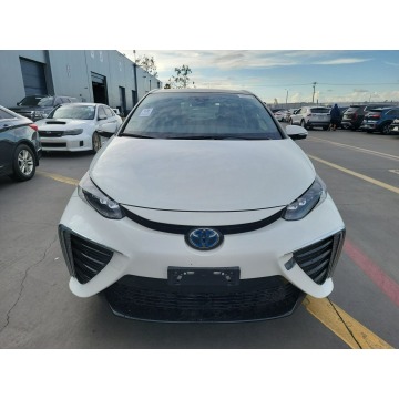Toyota   Sedan/Limuzyna 2019,  2.0, automat - Na sprzedaż za 70 000 zł - Katowice - zdjęcie 2