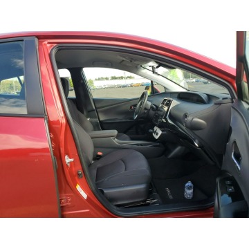 Toyota Prius  Hatchback 2017,  1.8 hybryda, automat - Na sprzedaż za 51 660 zł - Katowice - zdjęcie 7