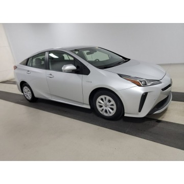Toyota Prius  Hatchback 2021,  1.8 hybryda, automat - Na sprzedaż za 97 200 zł - Katowice - zdjęcie 3