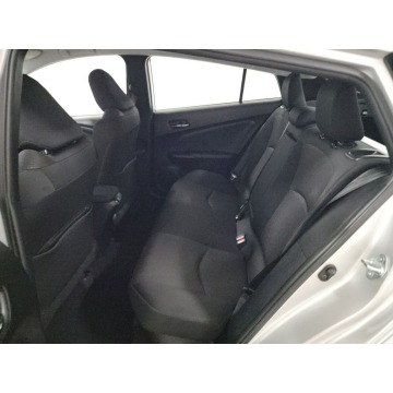 Toyota Prius  Hatchback 2021,  1.8 hybryda, automat - Na sprzedaż za 97 200 zł - Katowice - zdjęcie 8