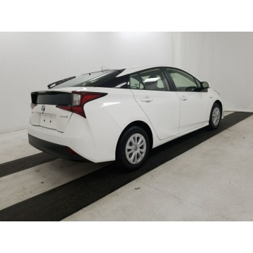 Toyota Prius  Hatchback 2021,  1.8 hybryda, automat - Na sprzedaż za 114 390 zł - Katowice - zdjęcie 4